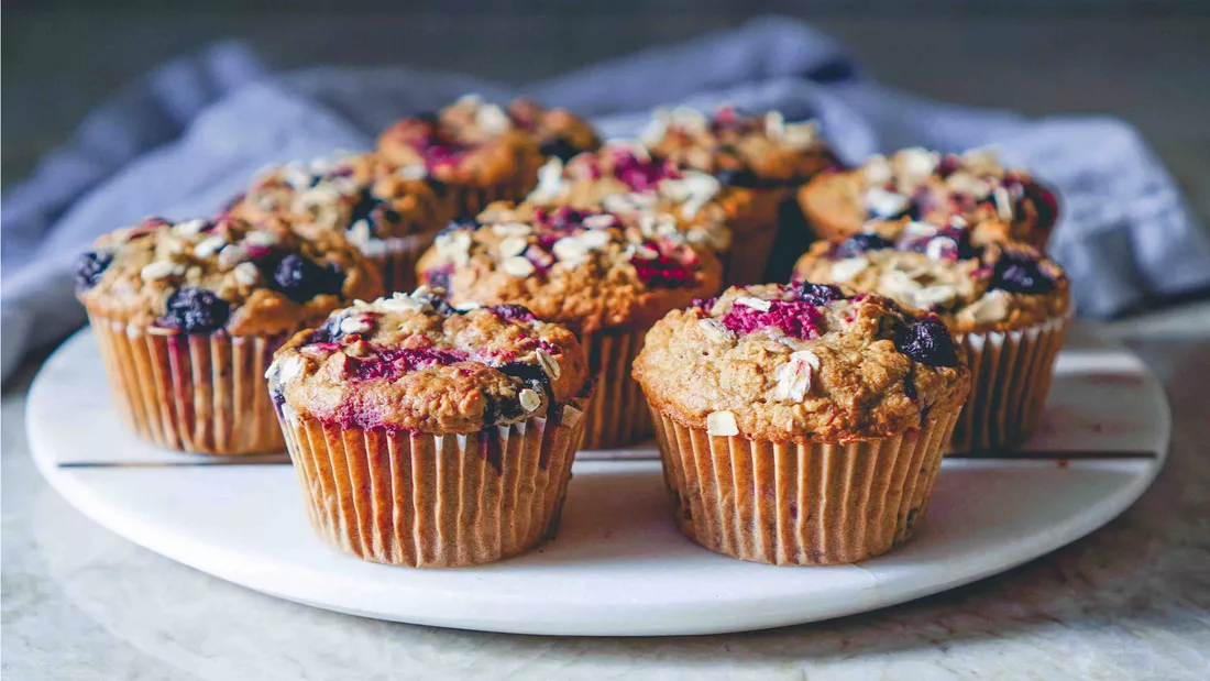 Baked-Oatmeal-Muffins 