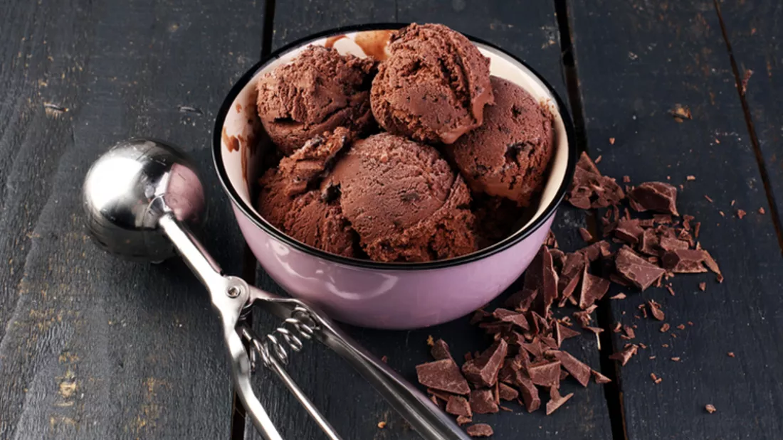 Zartbitterschokoladen-Eis