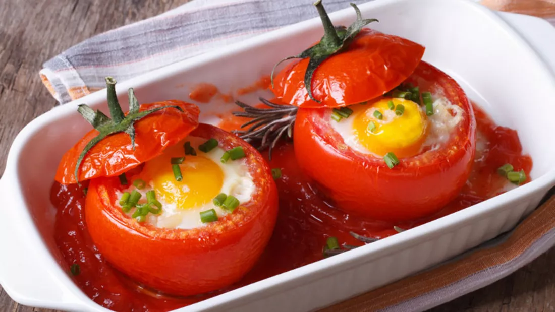 Gefüllte Tomaten mit Ei