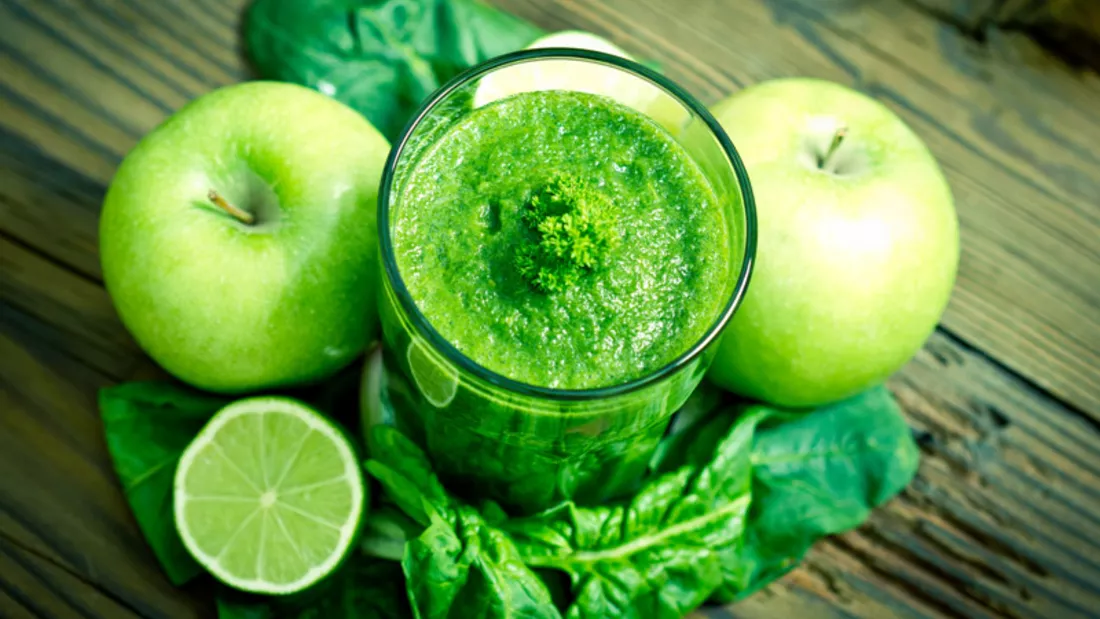 Apfel-Mangold-Smoothie