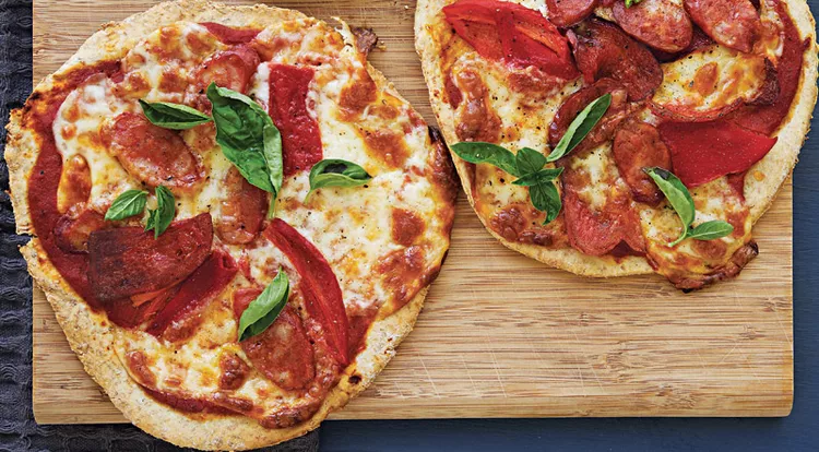 Diavolo-Pizza mit Chorizo und Paprika